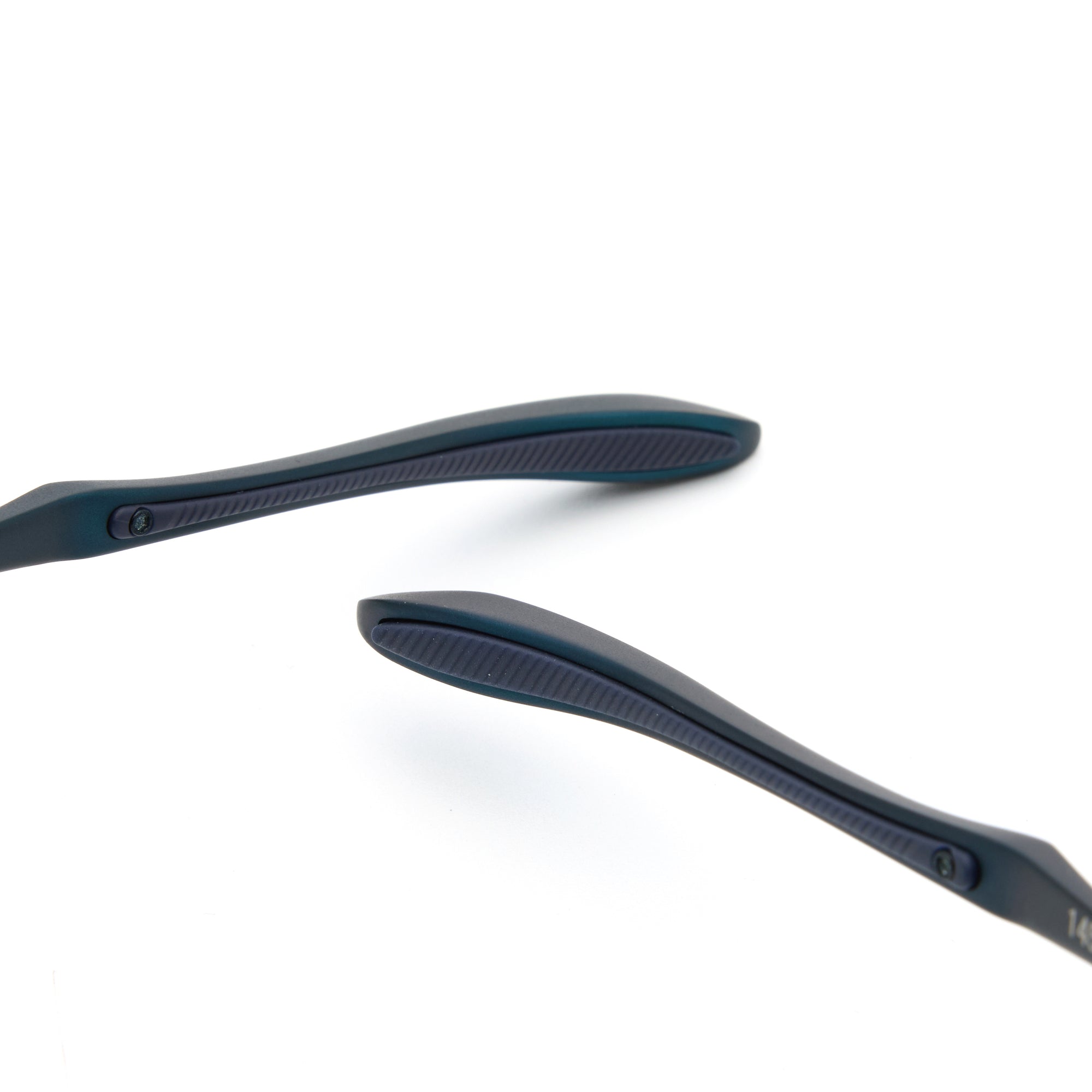 LUXE TITANIUM GOGGLES