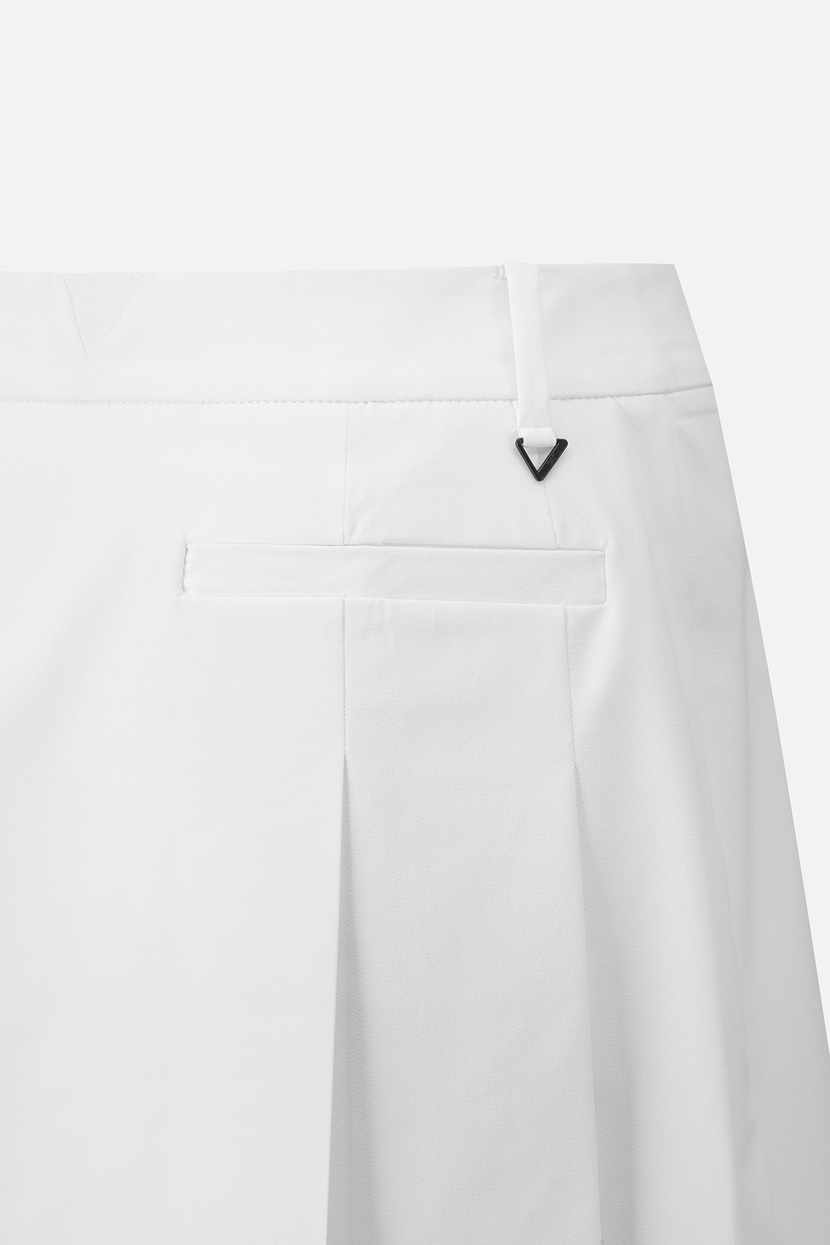 WMNS FA PERFORATION PLEATED SKIRT