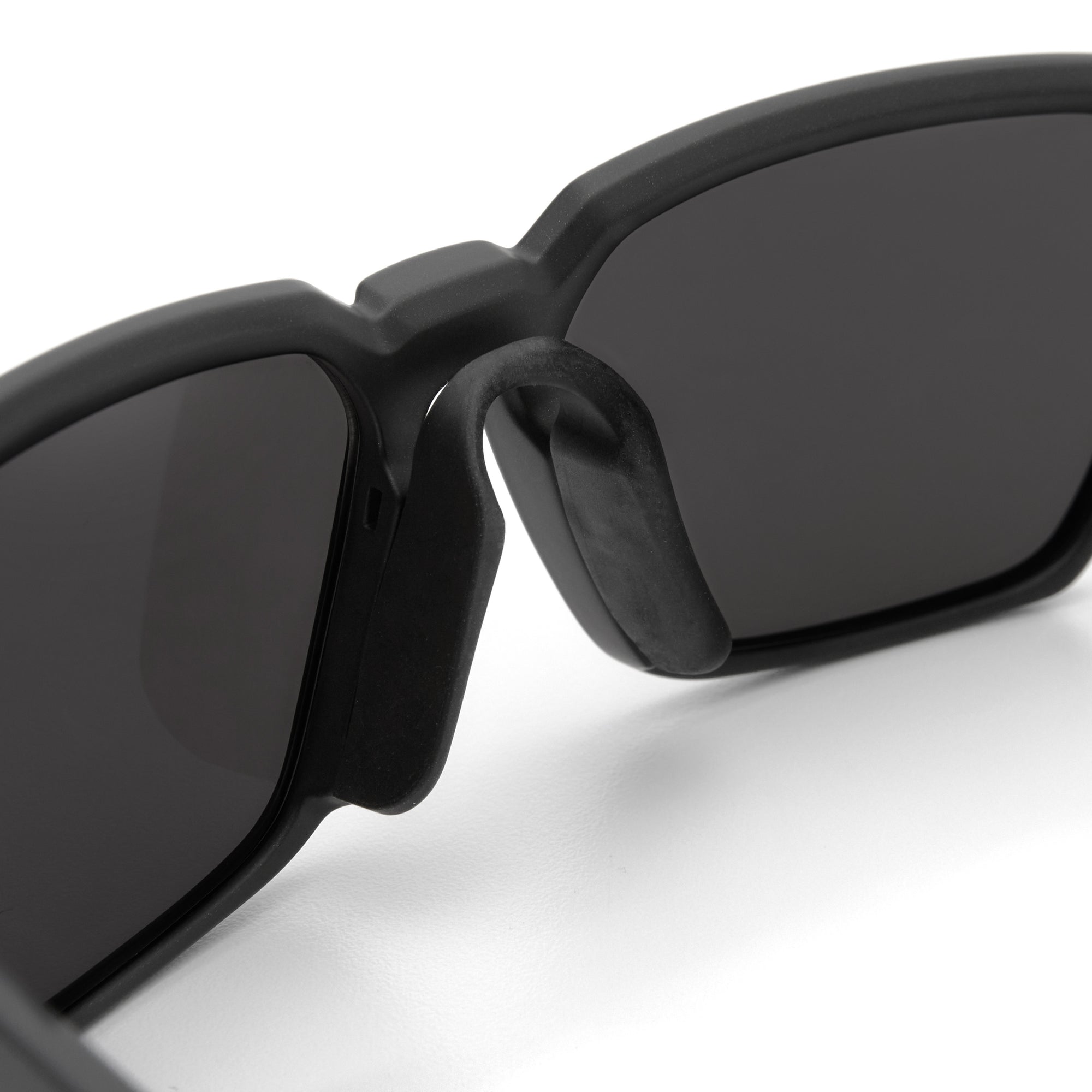 ACTIVE LIFESTYLE SUNGLASSES