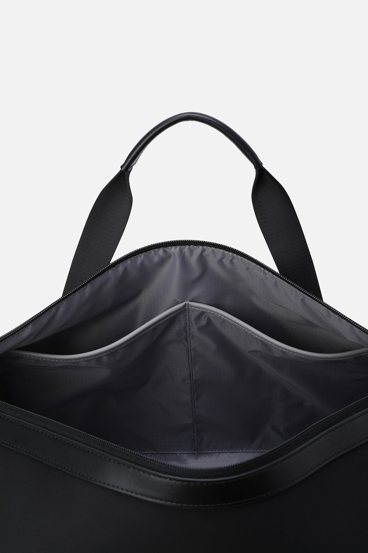 LIGHT-WEIGHT BOSTON BAG