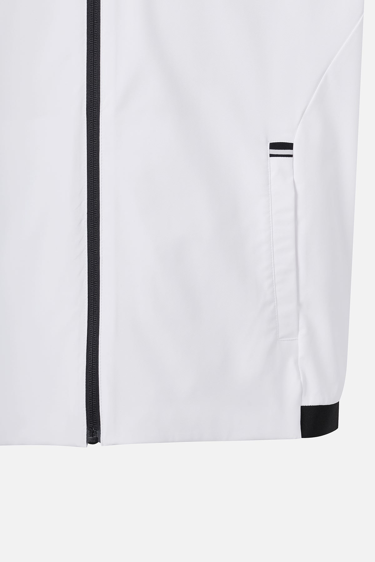 PERFORMANCE SWING JACKET