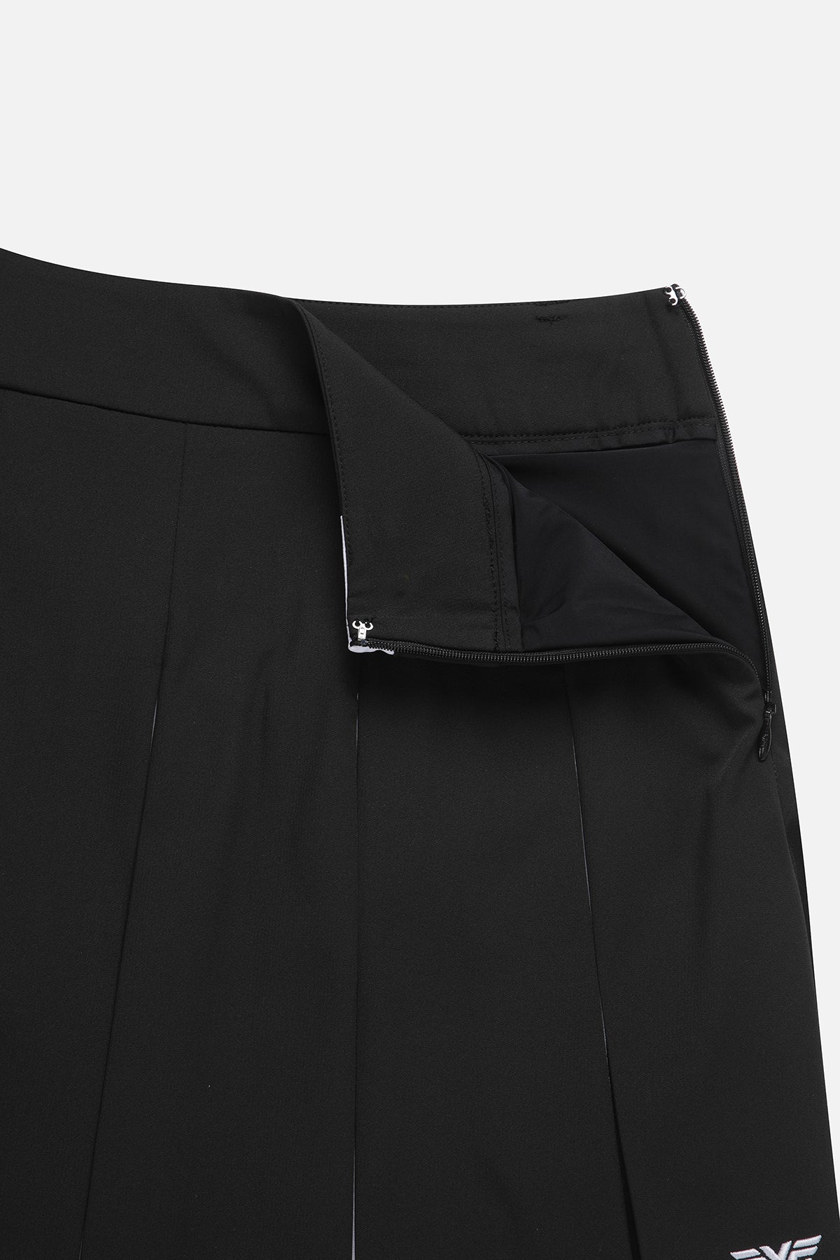 WOMENS PLEATED SKIRT