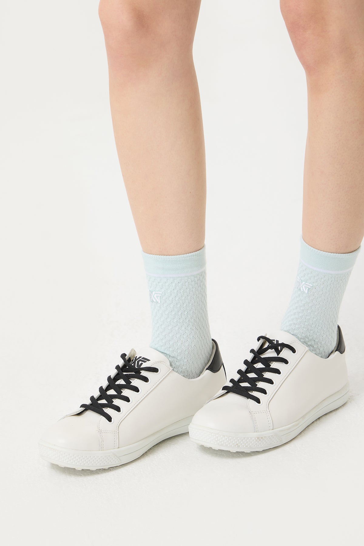 WMNS COLORED HIGH SOCKS