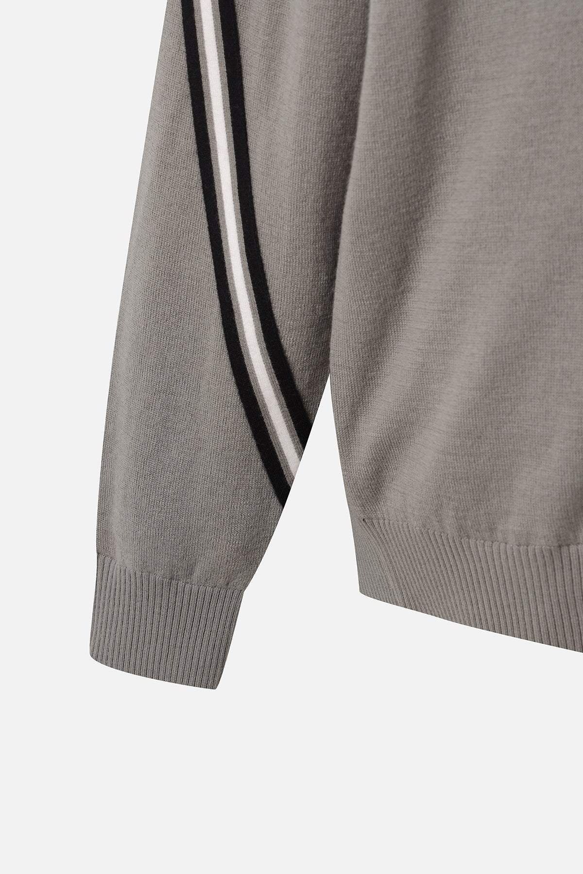 MNS WT ROUND WINDPROOF SWEATER