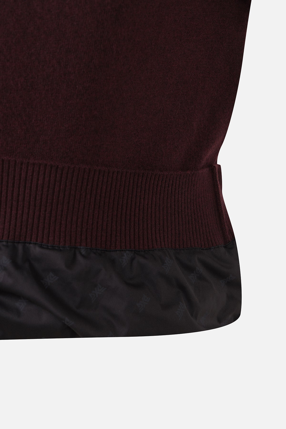 MNS WT ROUND WINDPROOF SWEATER