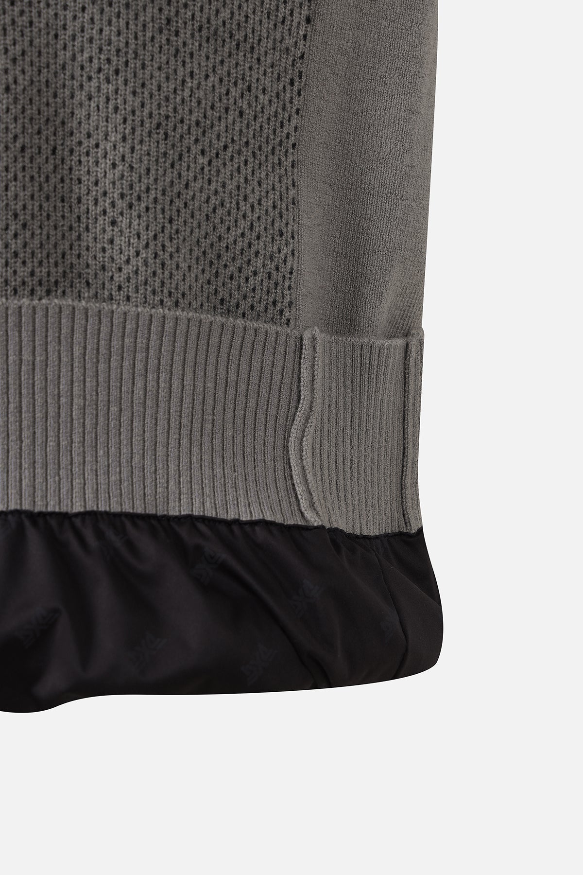 MNS WT HALF ZIP-UP WINDPROOF SWEATER