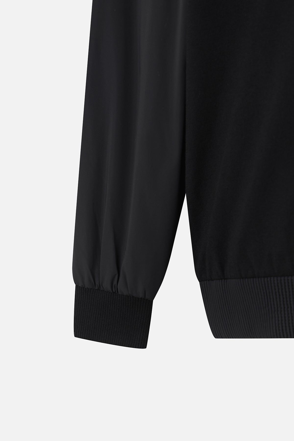 MNS WT LINE POINT HALF ZIP WINDPROOF SWEATER