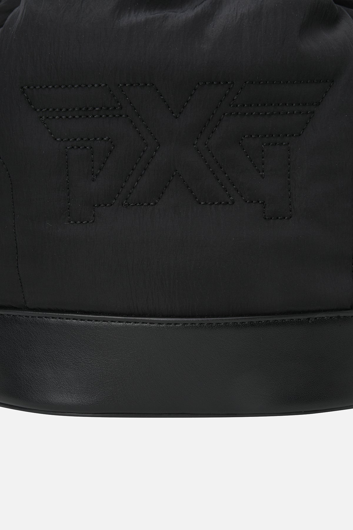 WMNS PADDED BUCKET BAG