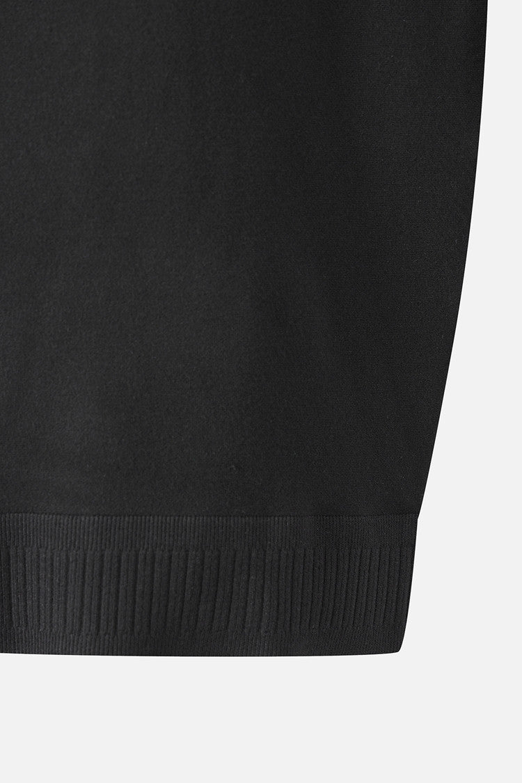 MNS ESSENTIAL ROUND NECK SWEATER