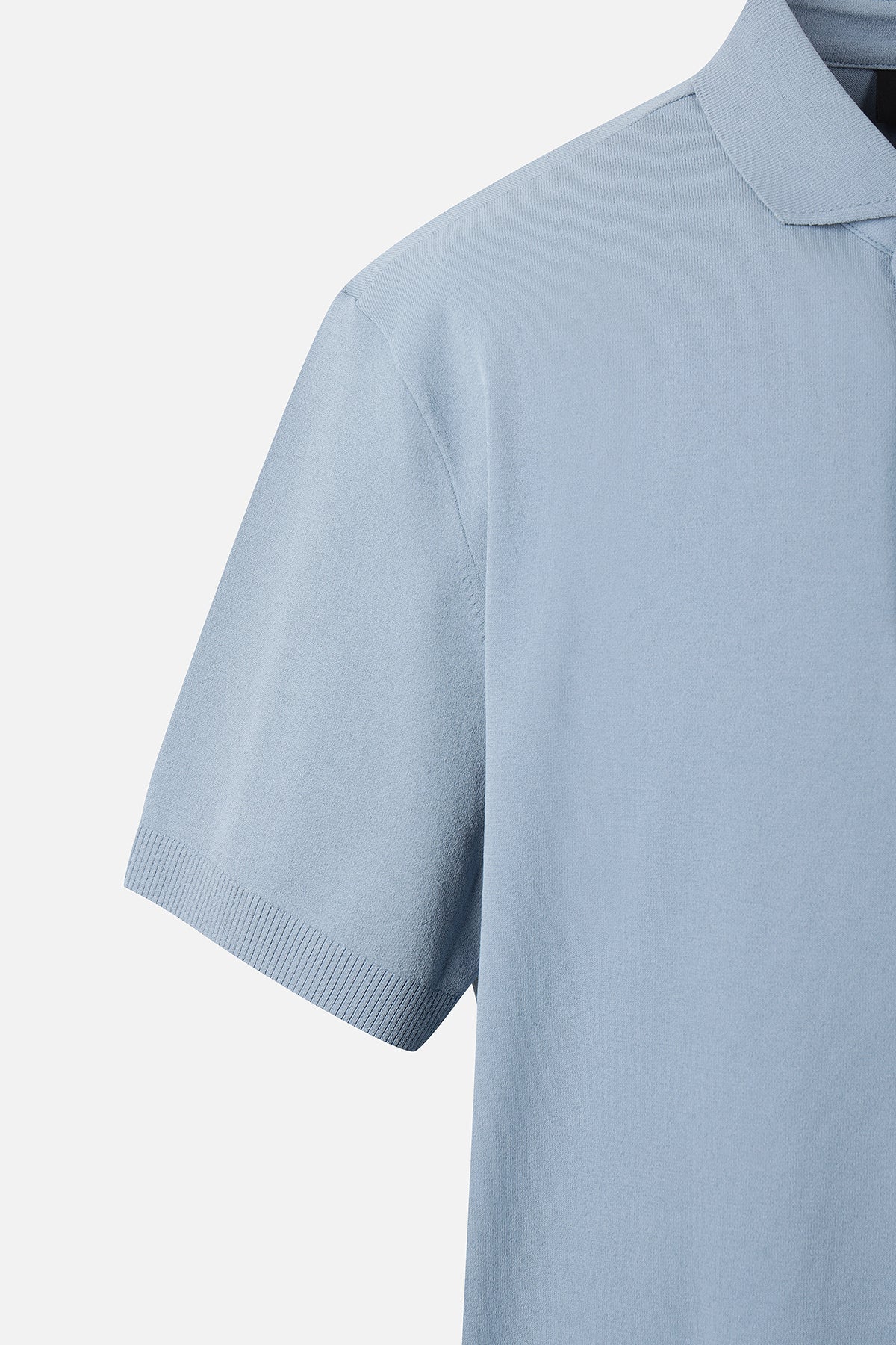 MNS ESSENTIAL SHORT SLEEVE COLLAR SWEATER