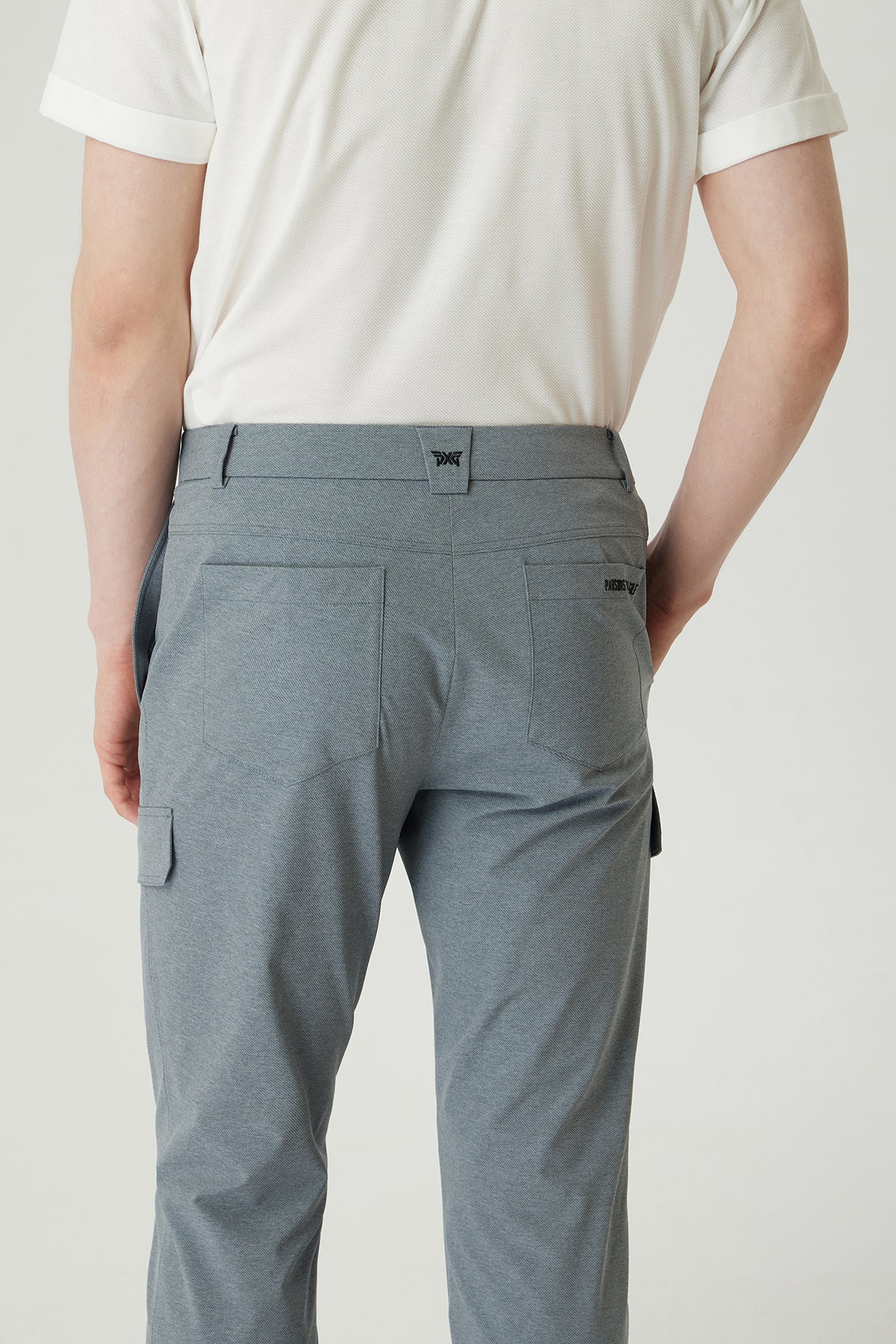 MNS POCKET POINT SEMI-TAPERED FIT PANTS