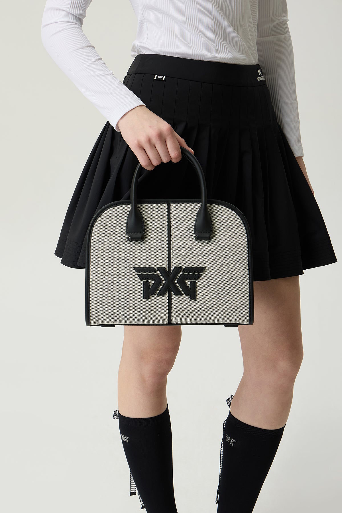 WMNS SEMI-CIRCULAR TOTE BAG