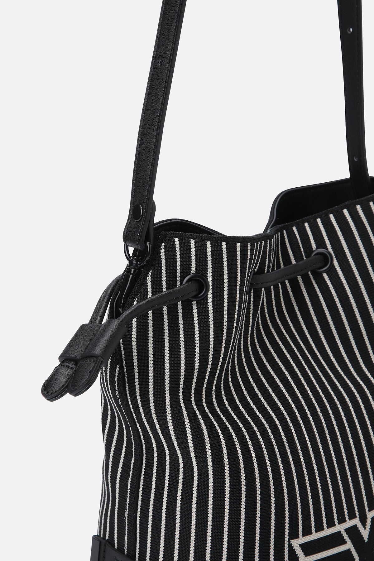 WMNS 3-WAY KNITTED BUCKET BAG – PXG APPAREL